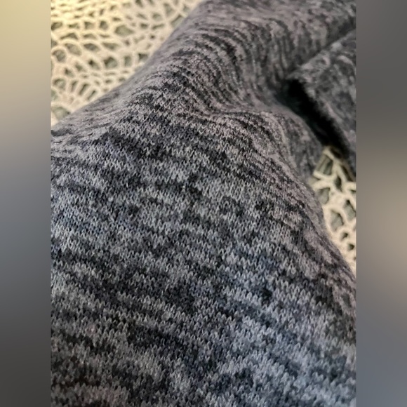 SKY and SPARROW Long sleeve Blue knot front shirt!💙 - Picture 9 of 13